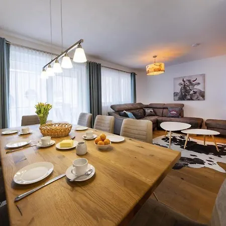 Pegasus 4 Apartment